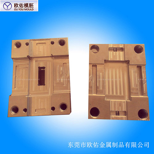 標準模胚